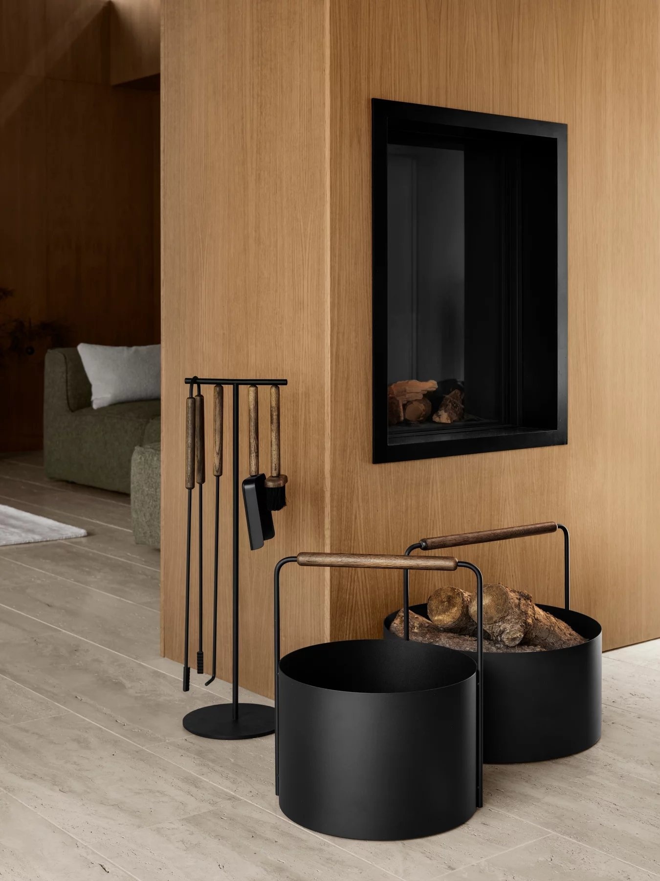 Blomus ASHI haardhoutmand zwart large