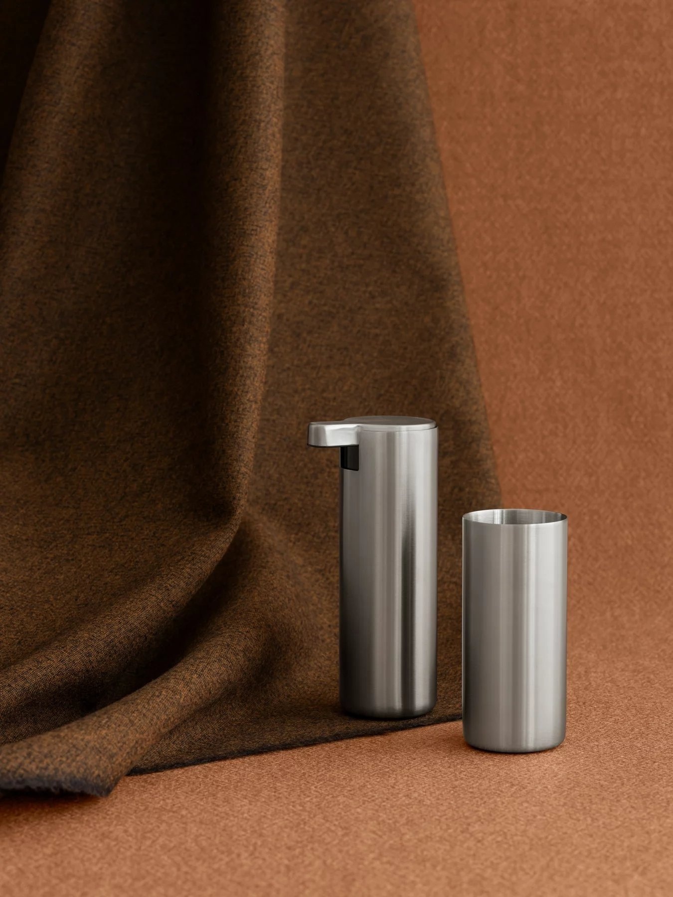 Blomus MODO soap dispenser wall Matt