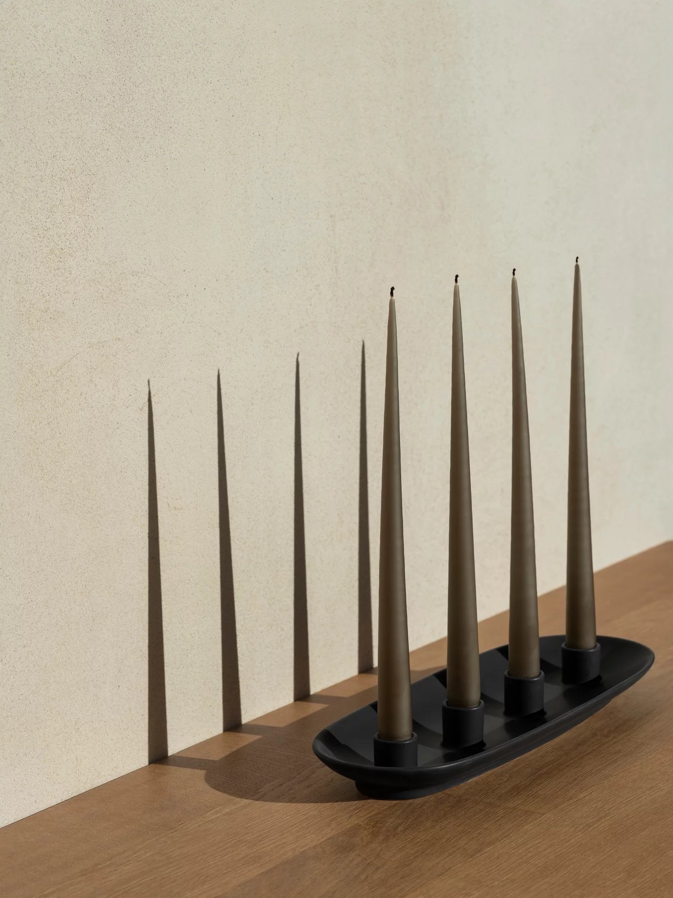 Blomus VELA candlestick Black oval