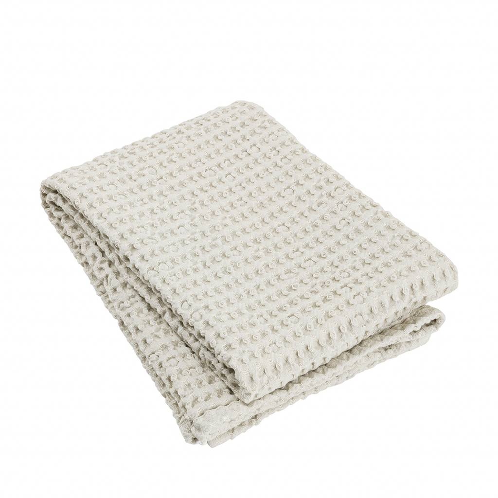 Bath towel waffle pattern 70x140 cm CARO color Moonbeam, 400 gr/m² (68996)