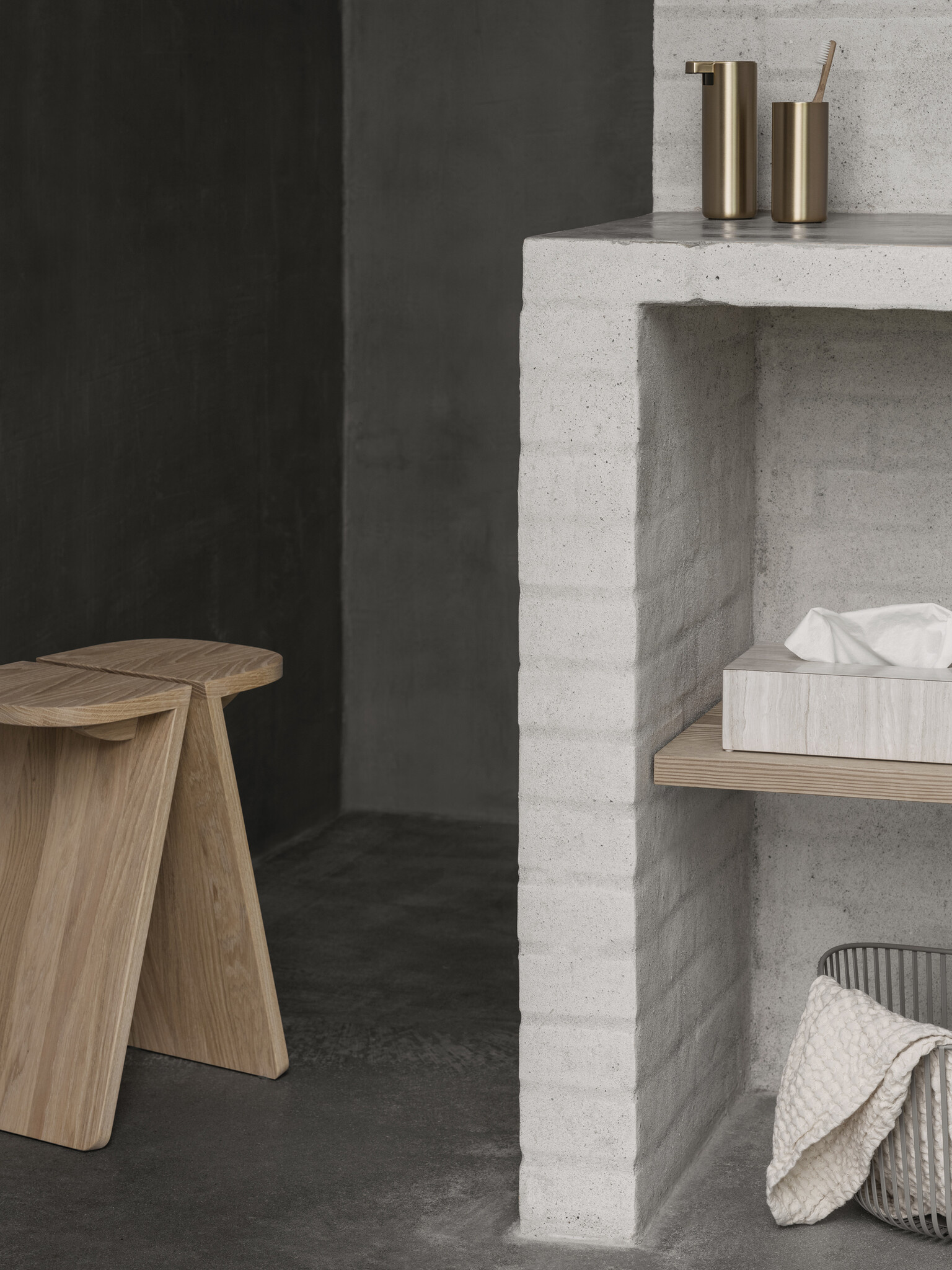 Blomus MODO toilet brush Brass