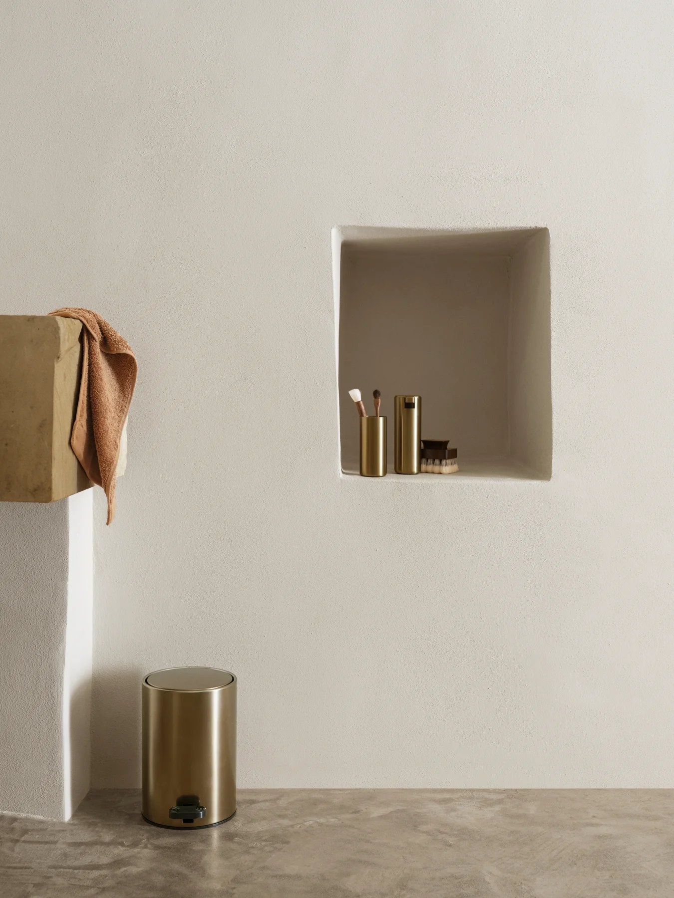 MODO pedal bin Brass