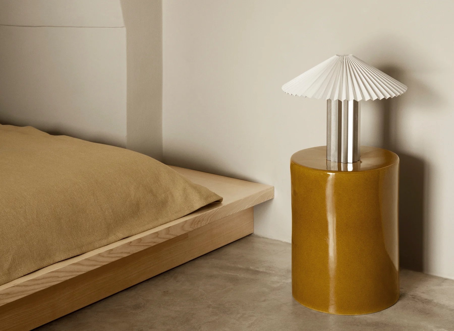 Blomus TORU side table Indian Tan flat