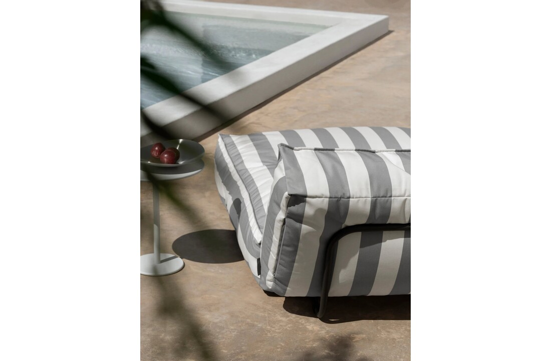 Blomus STAY daybed (Elephant Skin)