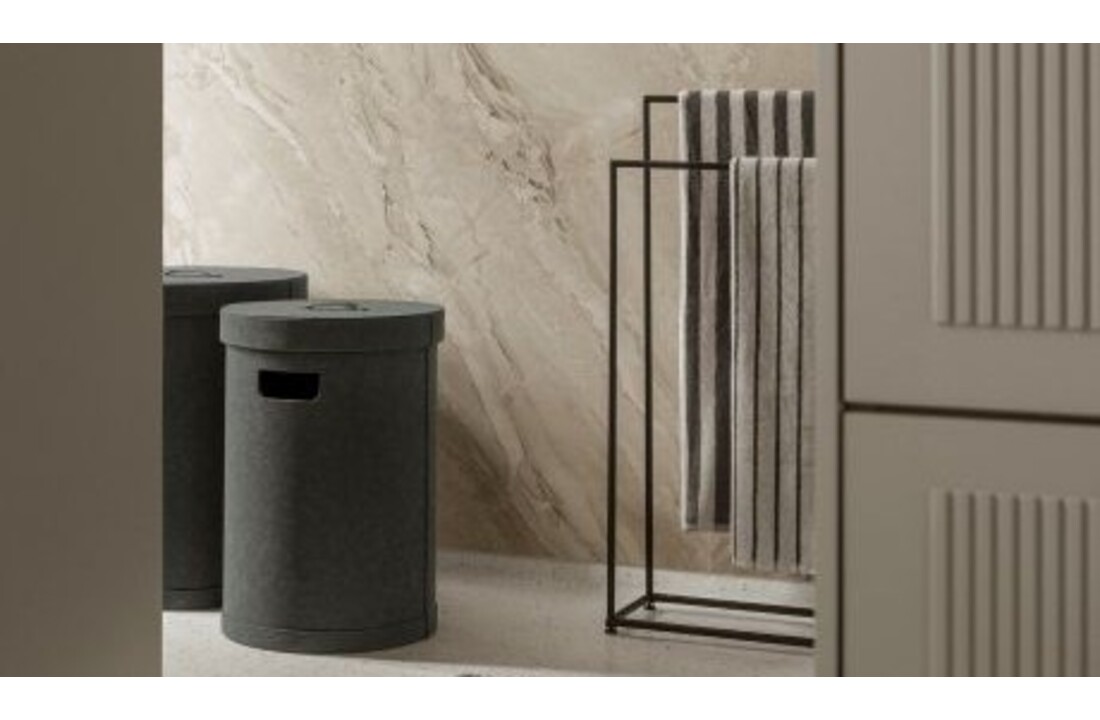 Blomus SAHLA wasmand Black large