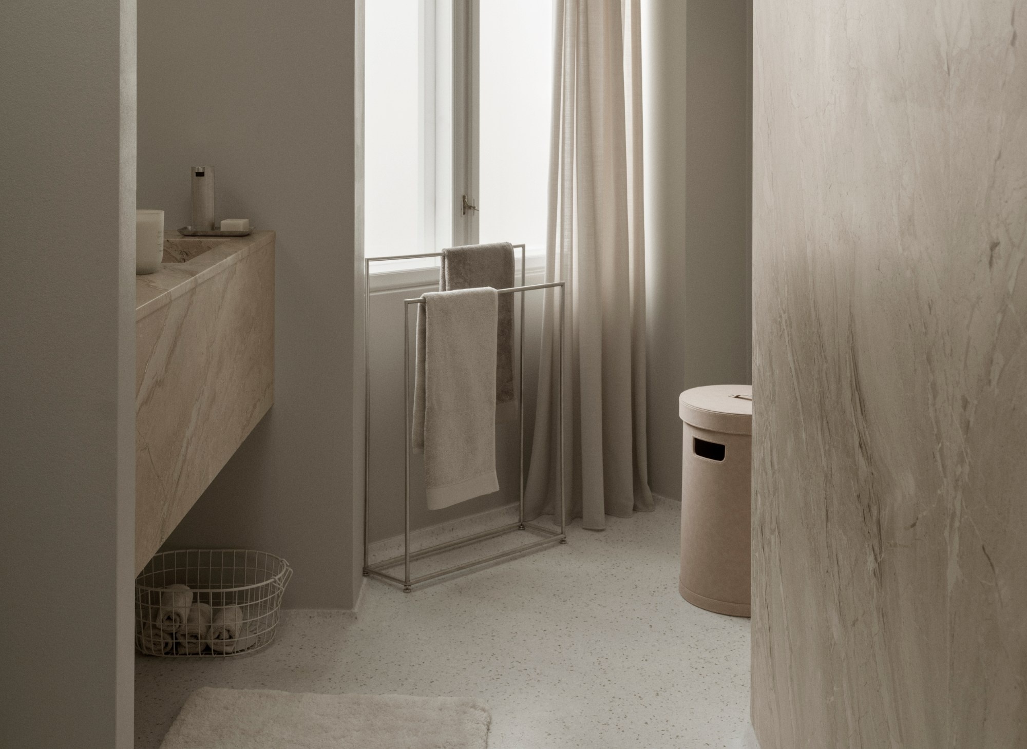 Blomus MODO towel rack Matt