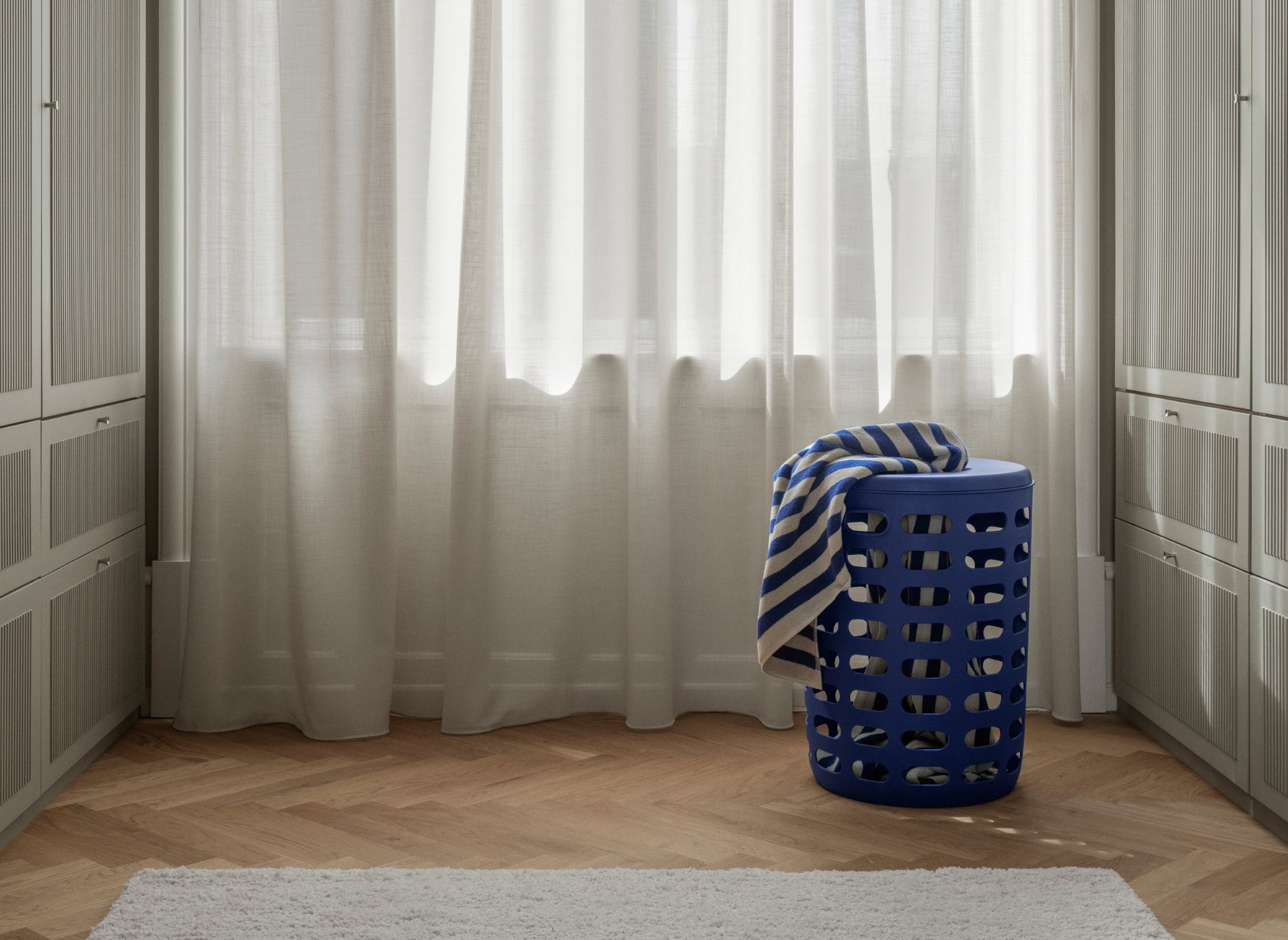 Blomus KORIE wasmand Mazarine Blue - 66879