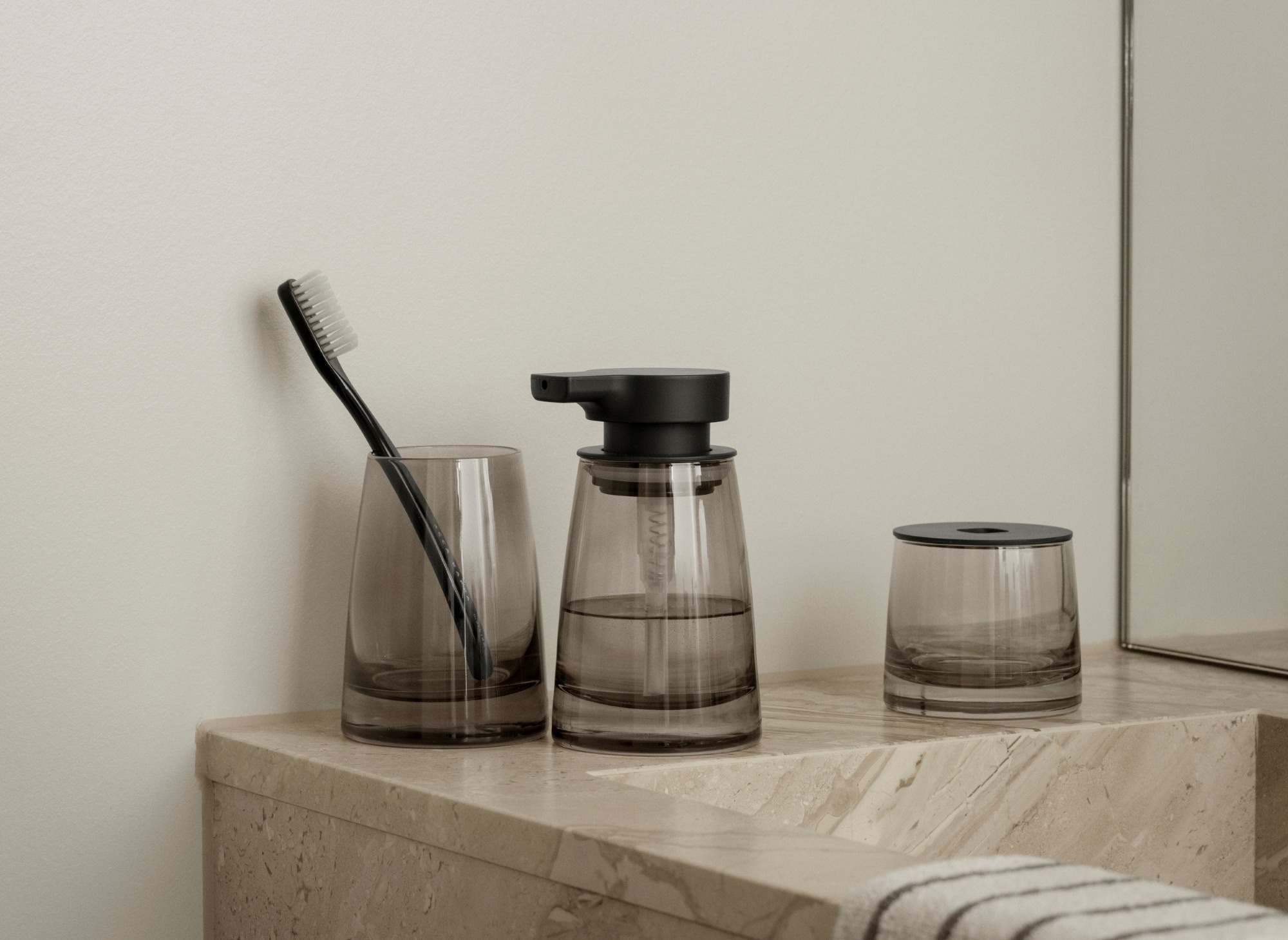 Blomus AVA beker / tandenborstelhouder Black - 67421