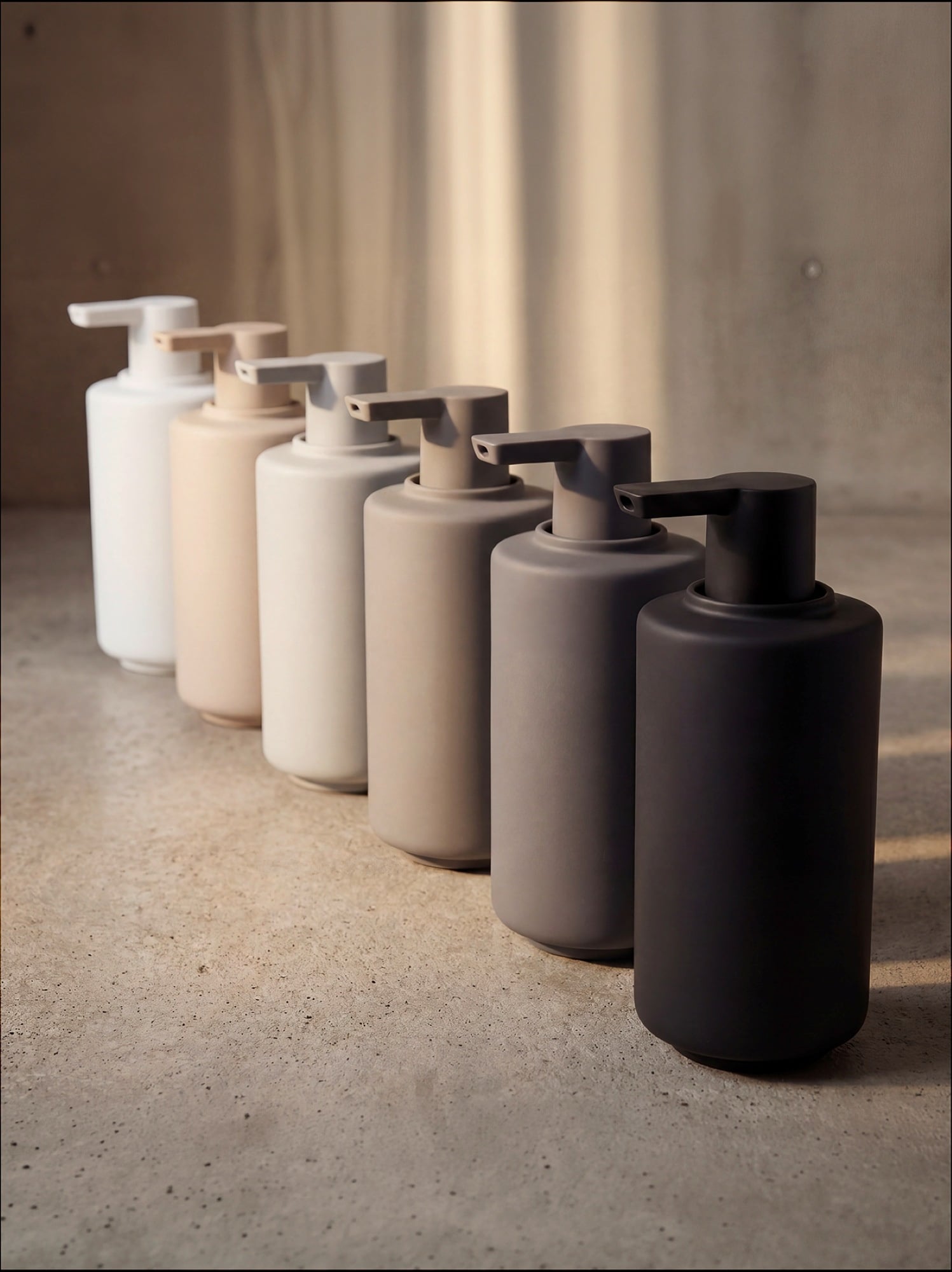 Blomus SAYA soap dispenser Black