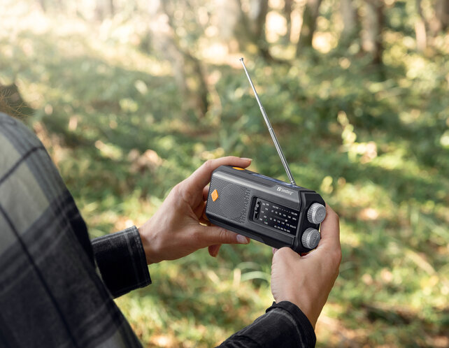 Survivor Radio All-in-1 2000