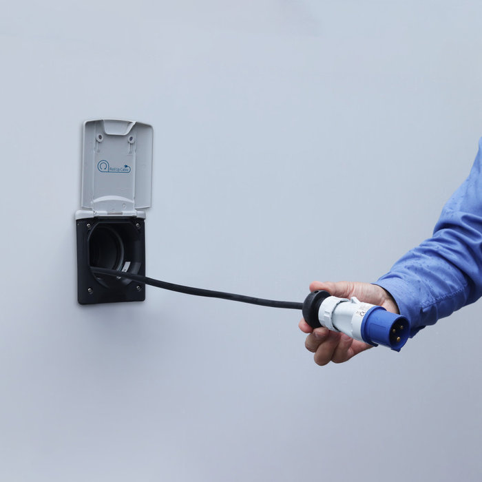 Fjord Outdoor Roll Up Cable