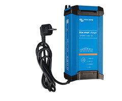 Victron Victron Acculader Blue Smart IP22 12V/20A (1)