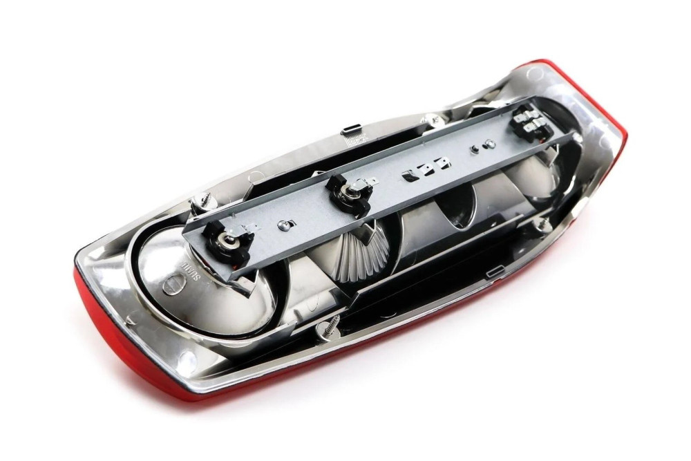 Hella Hella Achterlicht Caraluna II Rem/ Knipper/ Mist/ Zijmarkering/ Driehoek Reflector Links