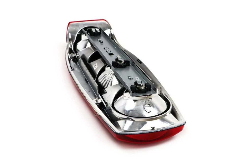 Hella Hella Achterlicht Caraluna II Rem/ Knipper/ Mist/ Zijmarkering/ Driehoek Reflector Links