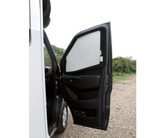 Remis Remifront 4 Mercedes Sprinter VS30 >2019 Zijraam R zonder Instapgreep Zwart