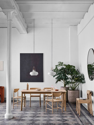 &Tradition Amore mirror - round