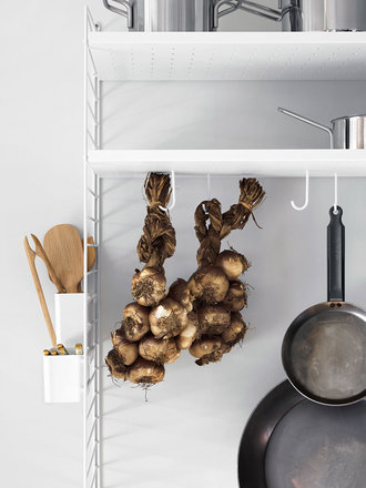String String metal shelf - low edge - 78 x 20 cm String String metal shelf - low edge - 78 x 20 cm
