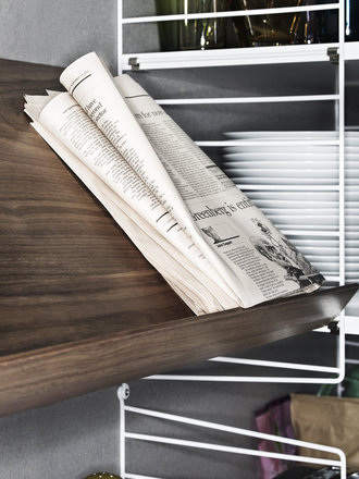 String String magazine shelf wood - 58 x 30 cm String String magazine shelf wood - 58 x 30 cm
