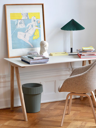 Hay CPH 90  desk - natural oak base Hay CPH 90  desk - natural oak base
