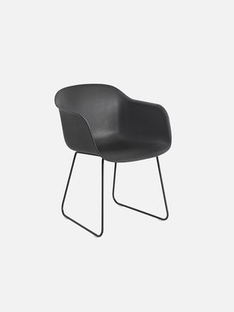 Muuto Fiber armchair - sled base