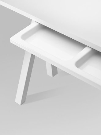 String String pull out drawer String String pull out drawer