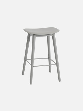 Muuto Fiber counter stool - wood base Muuto Fiber counter stool - wood base