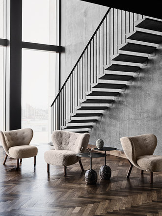 &Tradition Little Petra lounge chair VB1 & pouf ATD1 - oak base &Tradition Little Petra lounge chair VB1 & pouf ATD1 - oak base