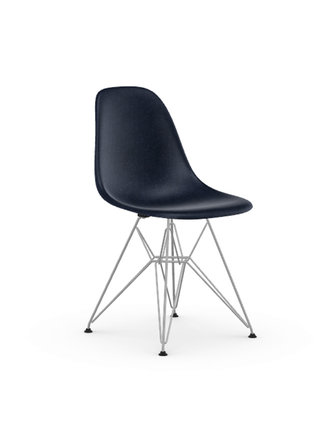 Vitra Eames Fiberglass side chair DSR - chrome base Vitra Eames Fiberglass side chair DSR - chrome base