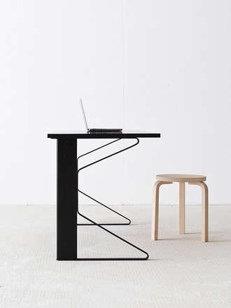 Artek Kaari desk Artek Kaari desk