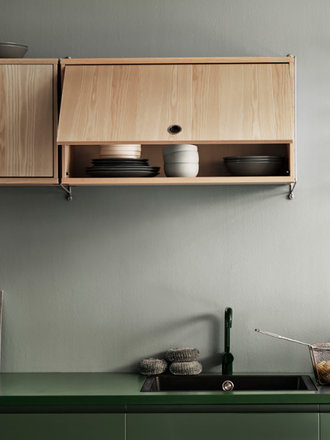 String String cabinet with flip door - 78 x 30 cm String String cabinet with flip door - 78 x 30 cm