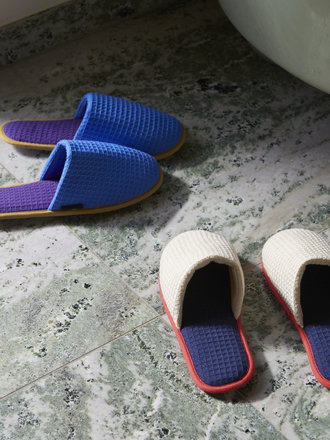 Hay Waffle multi slippers
