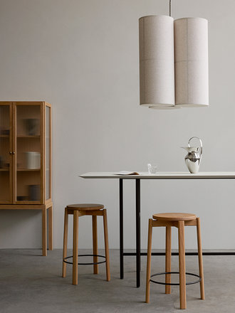 Audo Passage counter stool