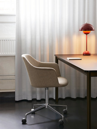 &Tradition Rely HW50 - upholstered