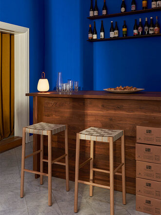 &Tradition Betty bar & counter stool