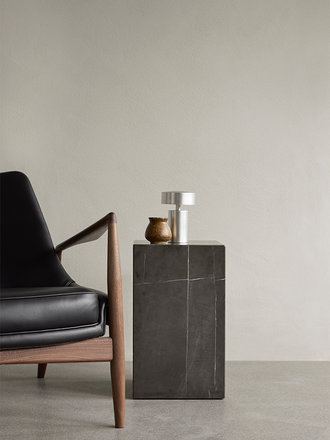 Audo Column table lamp