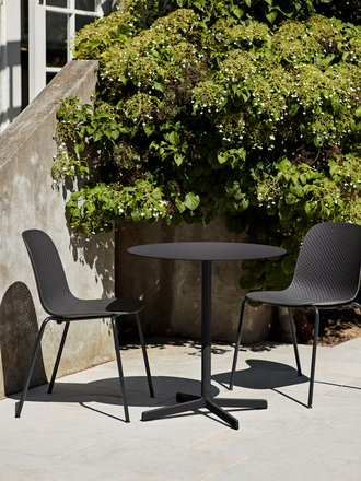 Hay Neu table Hay Neu table