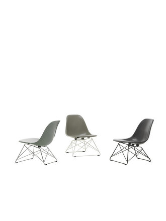 Vitra Eames Fiberglass lounge chair LSR - white base Vitra Eames Fiberglass lounge chair LSR - white base