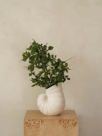 Ferm Living Shell Vase - off-white