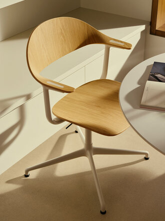 Vitra Mynt - plywood 4-star base