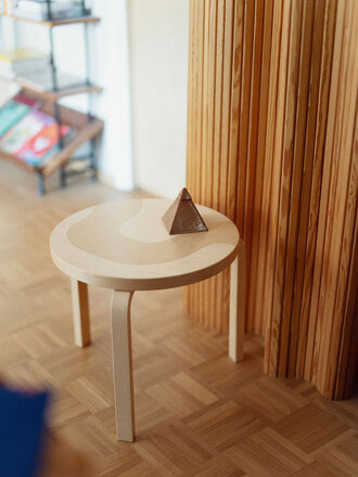 椅子 Artek Stool 60 Limited Edition Marimekko Artek + Marimekko Alvar Aalto Stool 60 Lokki - 90th
