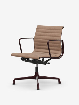 Vitra Ex-display Aluminium Chair EA 131