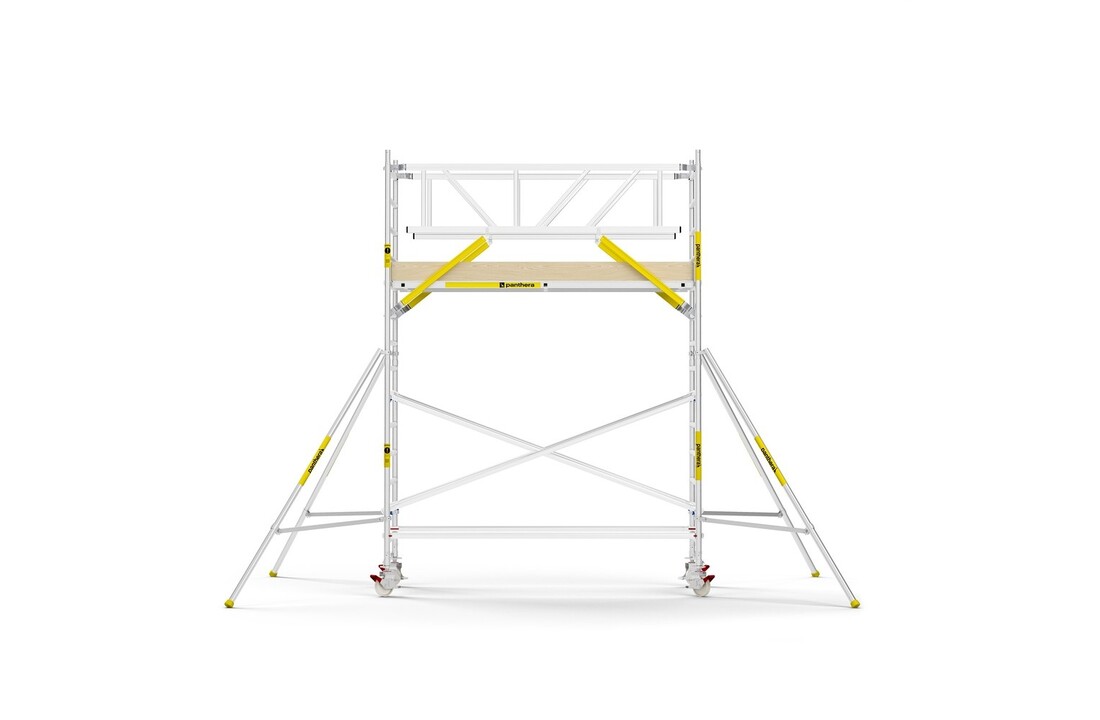 Panthera PRO 135x305 5,2m werkhoogte met dubbele voorloopleuning carbon vloer