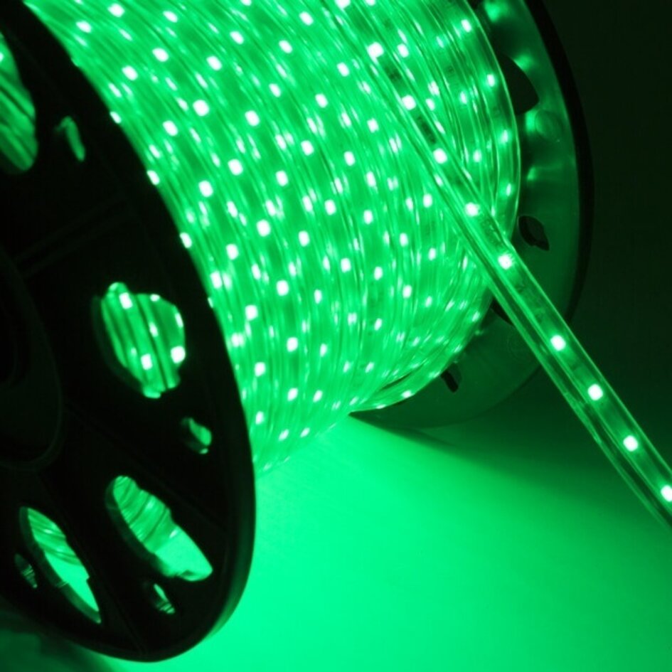 LED strip lichtslang buiten in groen