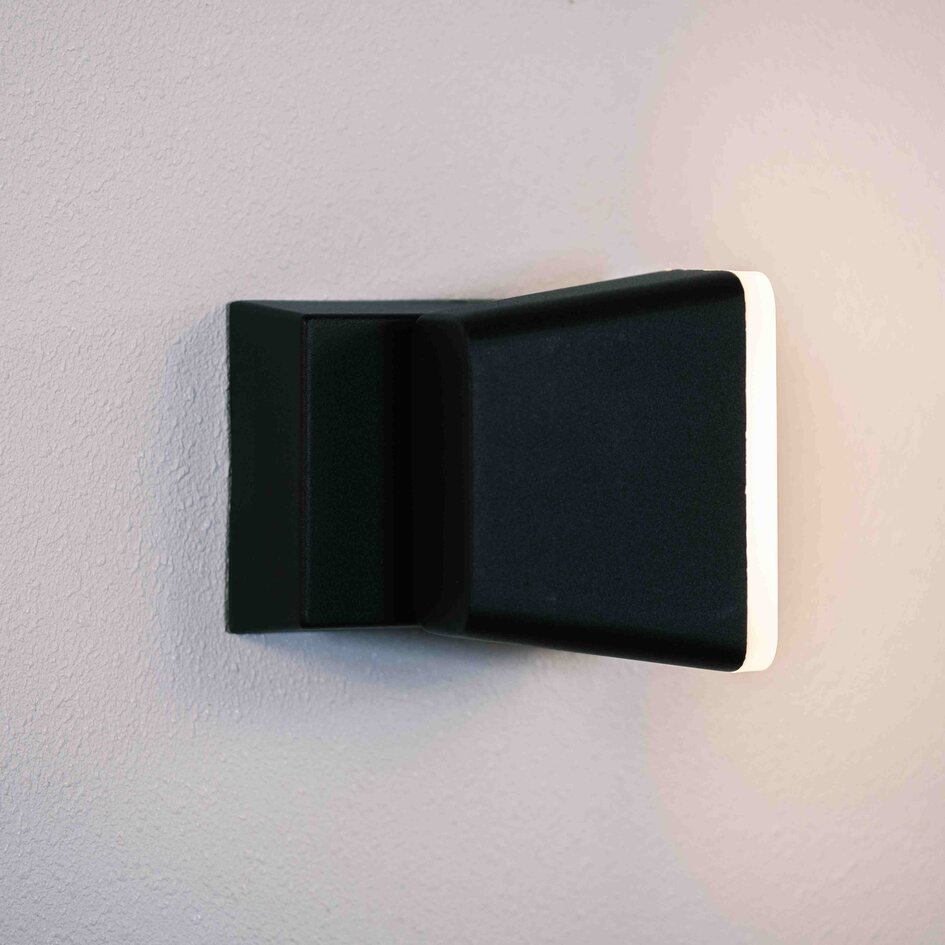 Industriële buitenwandlamp Chester - zwart