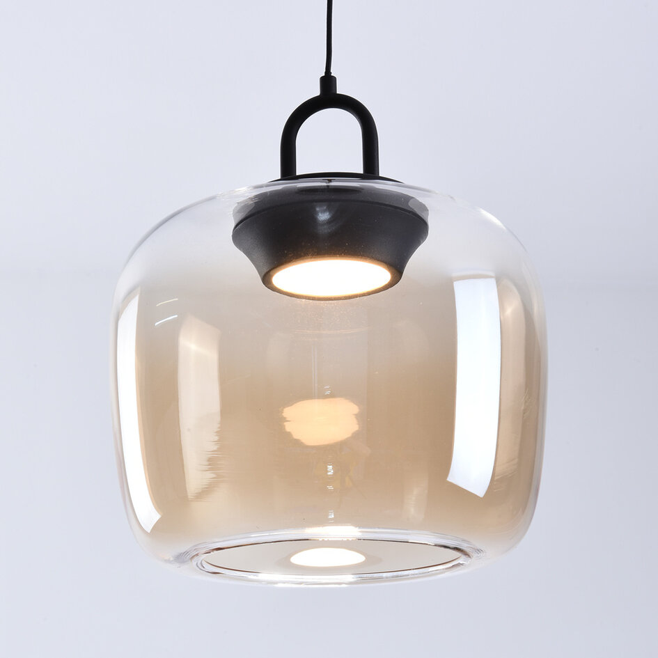 Hanglamp Zahra met amber glas kleurverloop en 3-staps dimbare LEDs