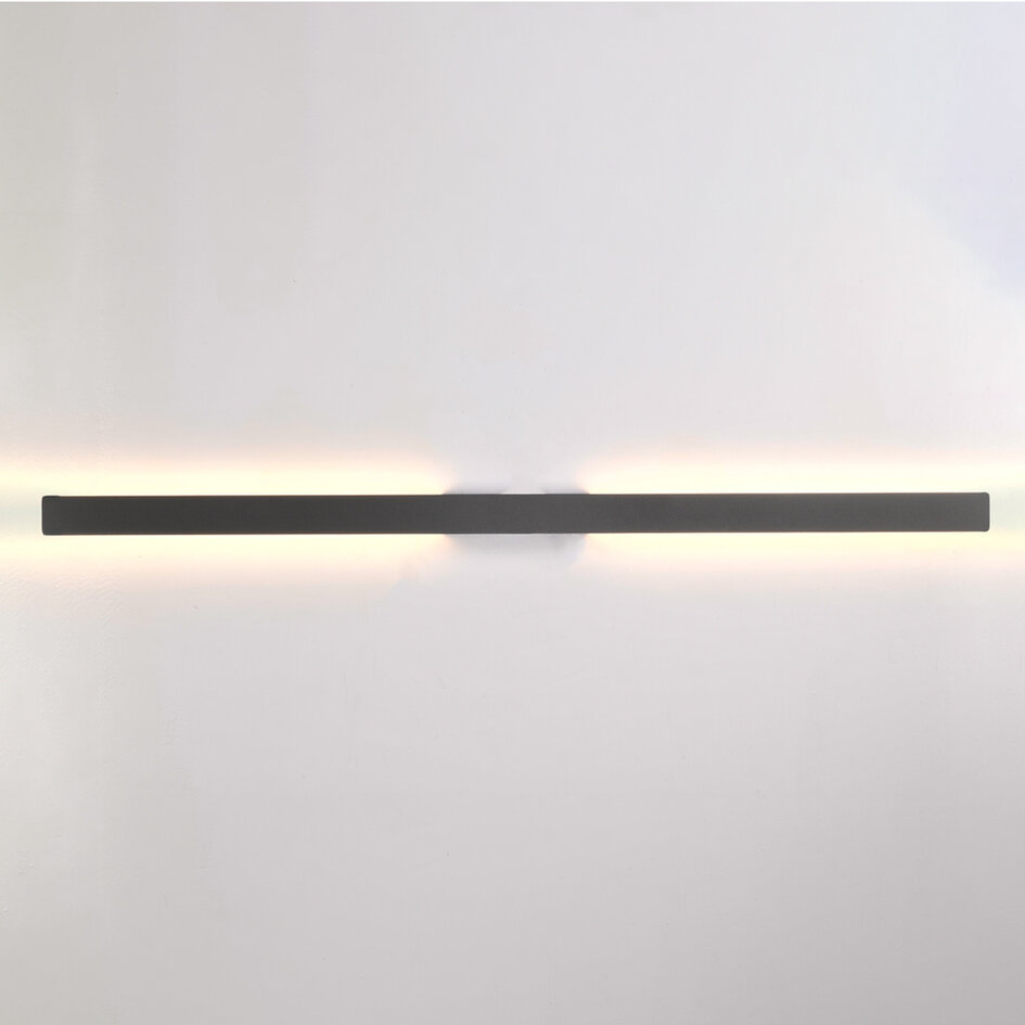 Moderne wandlamp Tyge in zwart met geïntegreerde LEDs