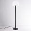 Staande buitenlamp Sym met witte kap