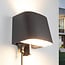 Buitenwandlamp Astro met schemerschakelaar en stopcontacten - met geïntegreerde LED