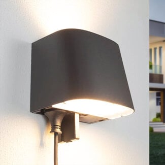 Dimbare wandlamp met stopcontacten voor buiten - Ares