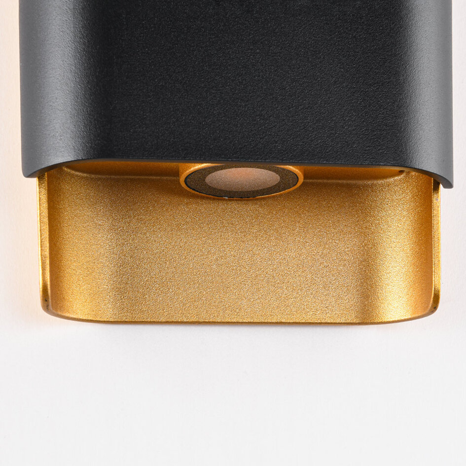 Buitenwandlamp Vita - zwart met geïntegreerde LED